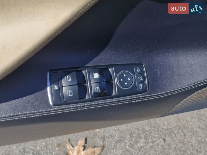 Лифтбек Tesla Model S 2016 в Николаеве