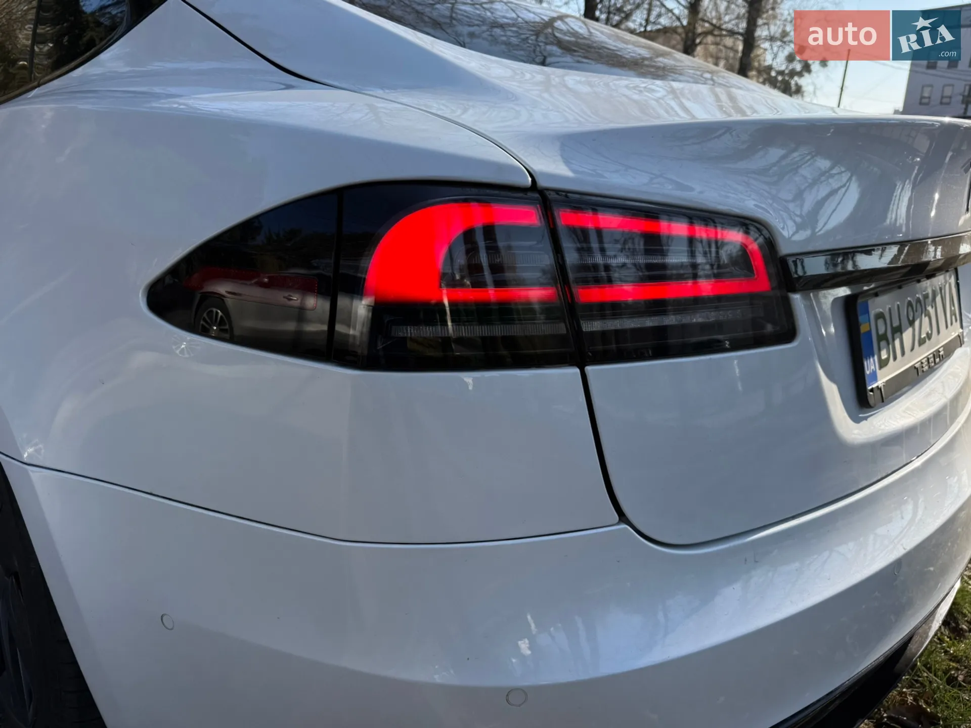 2022 Tesla Model S - мініатюра 2