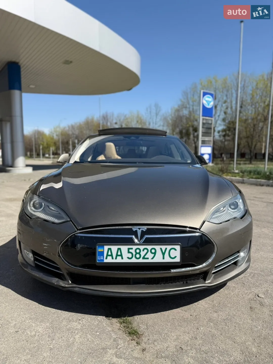 2015 Tesla Model S - мініатюра 15