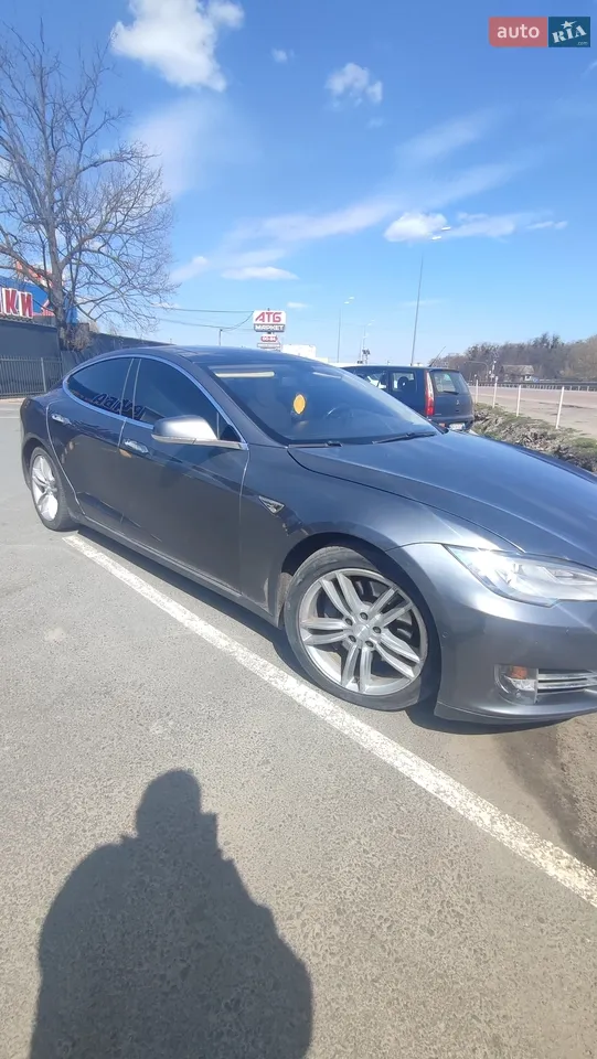 2015 Tesla Model S - мініатюра 40