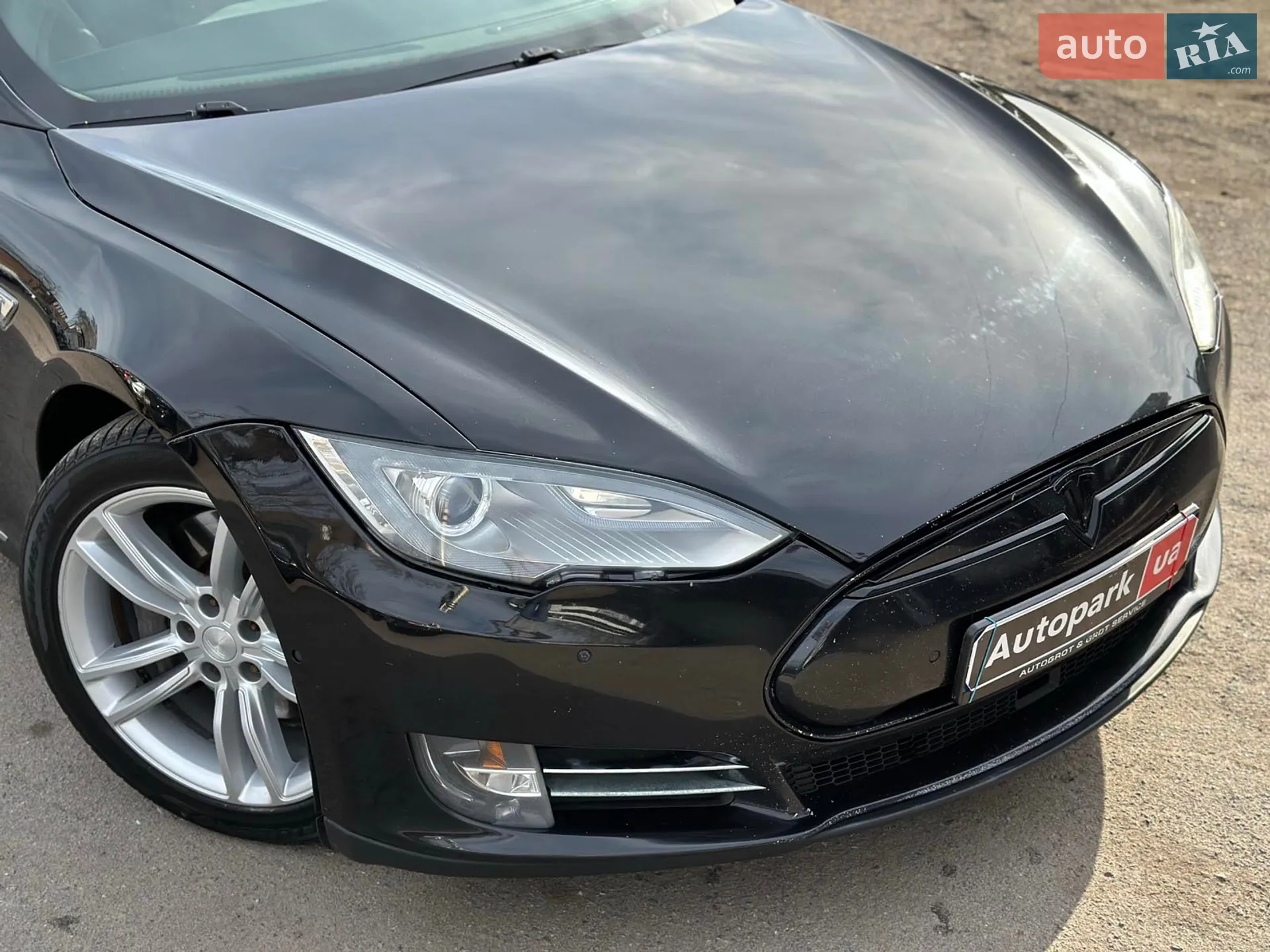 2015 Tesla Model S - мініатюра 6