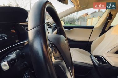 Ліфтбек Tesla Model S 2014 в Одесі