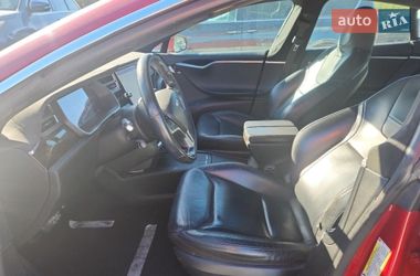 Ліфтбек Tesla Model S 2016 в Києві