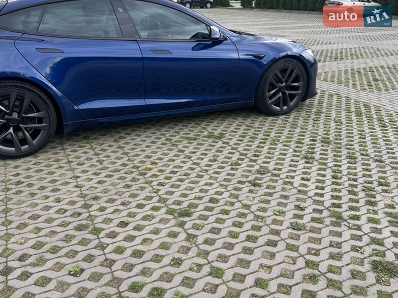 Лифтбек Tesla Model S 2022 в Харькове