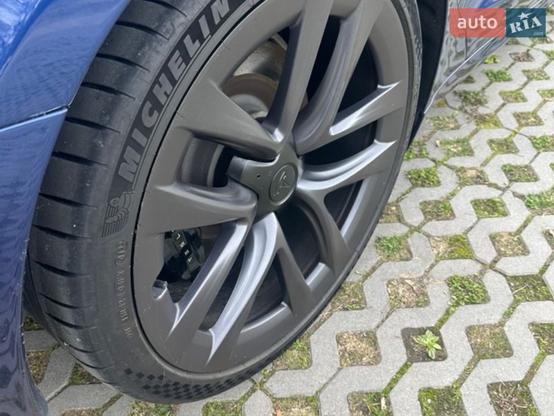 Лифтбек Tesla Model S 2022 в Харькове