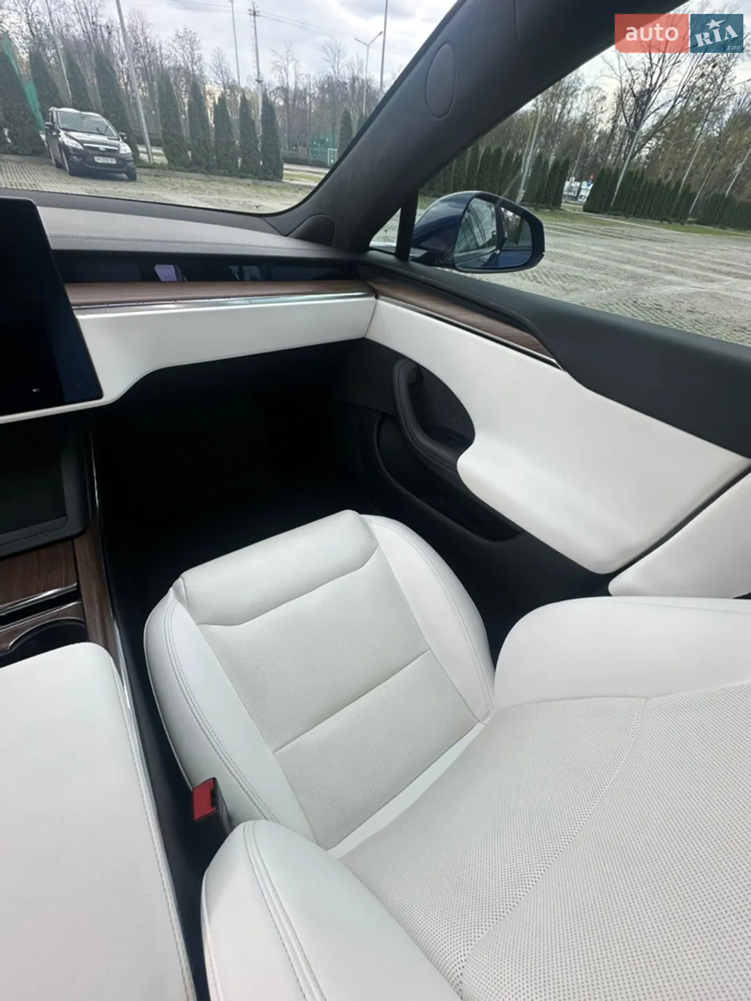 2022 Tesla Model S - мініатюра 12