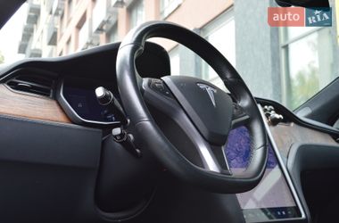 Лифтбек Tesla Model S 2020 в Киеве