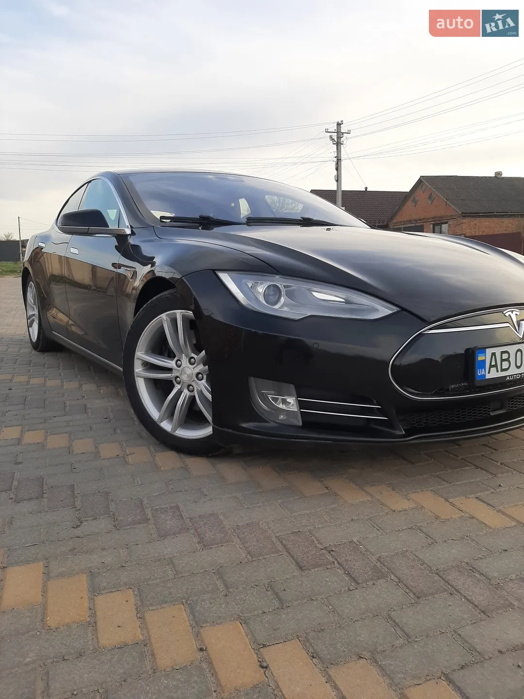 2015 Tesla Model S - мініатюра 2