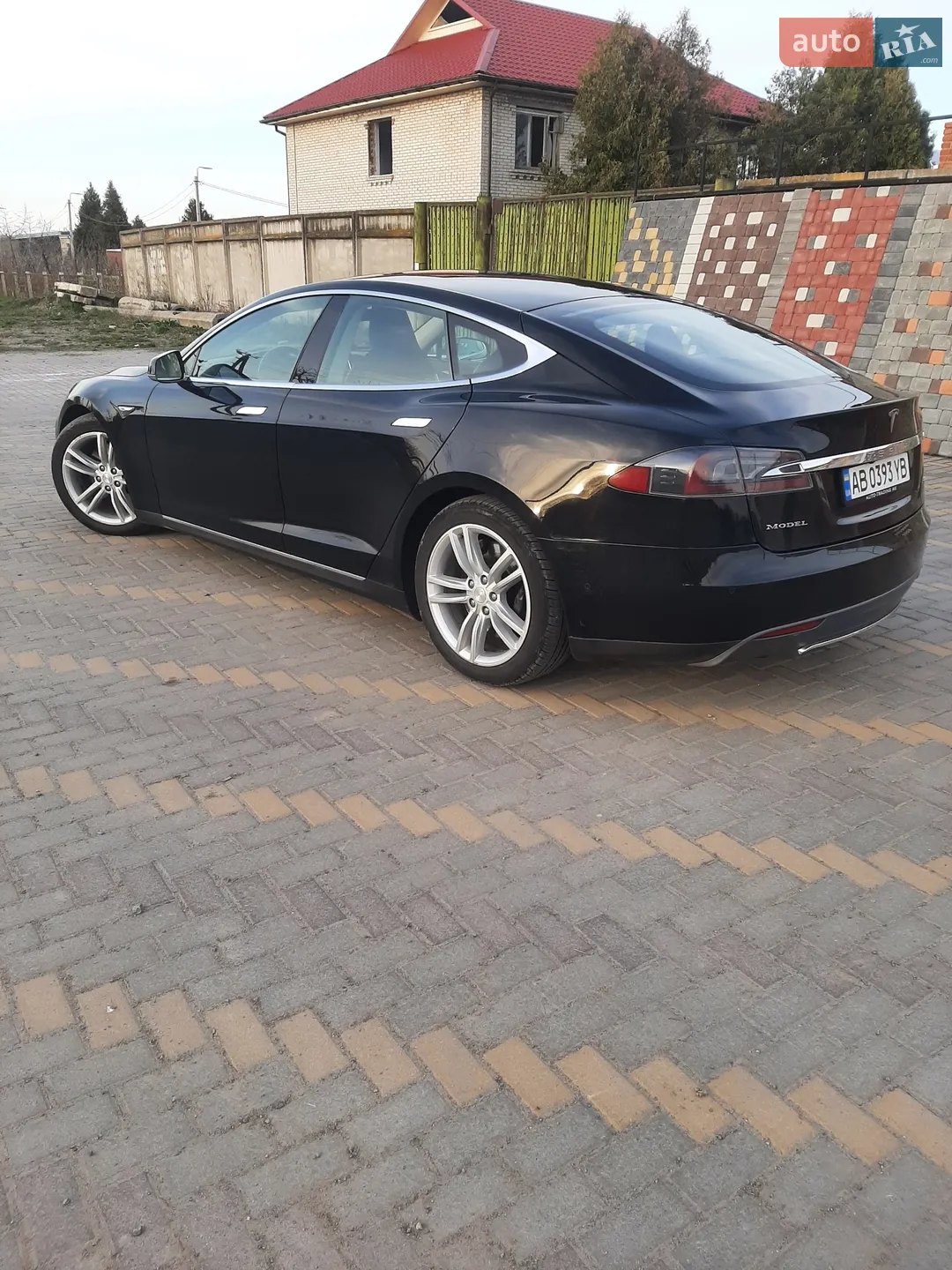 2015 Tesla Model S - мініатюра 6