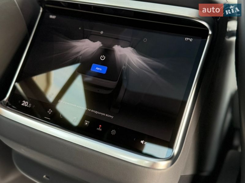 Лифтбек Tesla Model S 2024 в Виннице