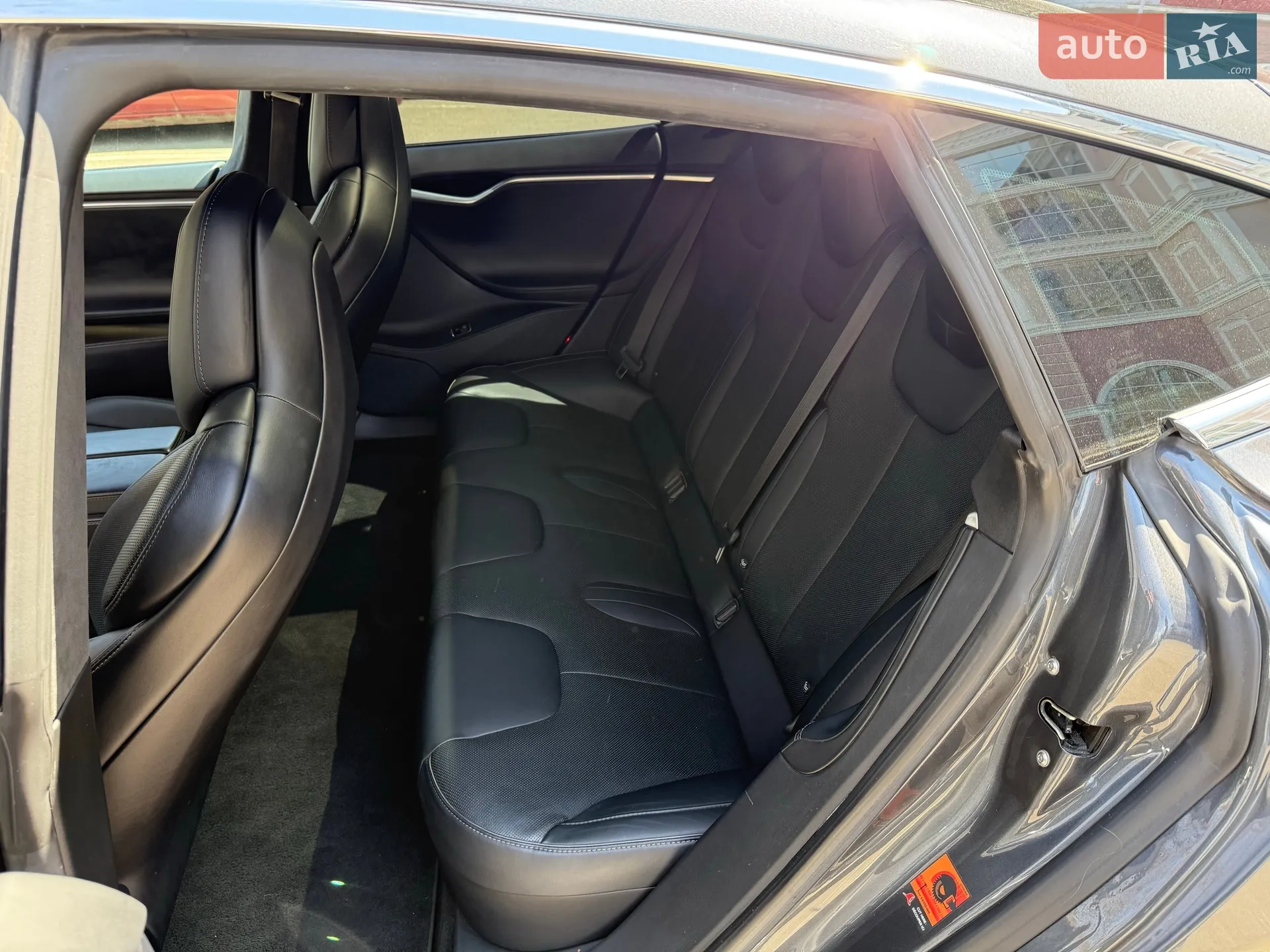 2016 Tesla Model S - мініатюра 9
