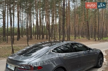 Лифтбек Tesla Model S 2013 в Полтаве