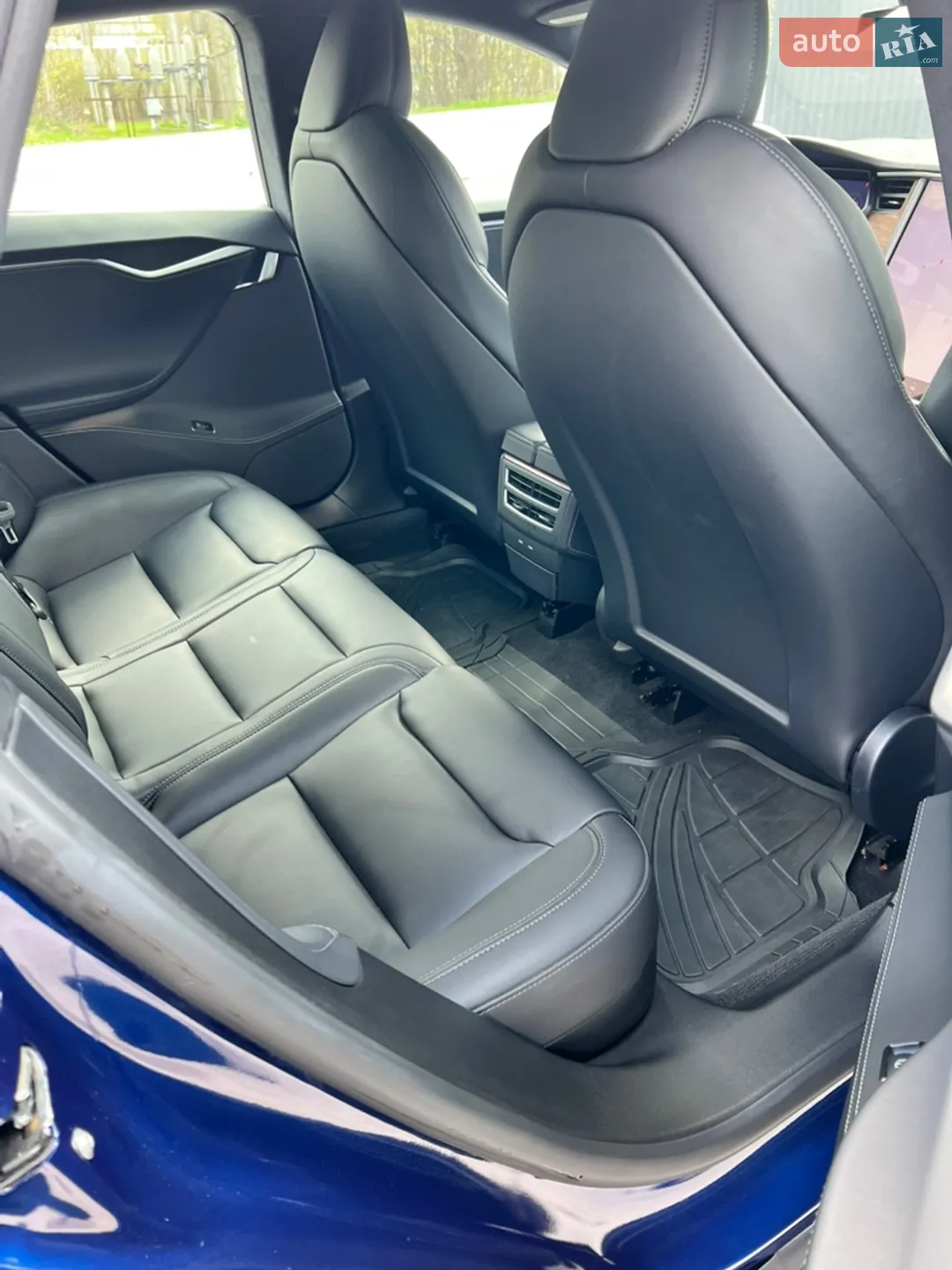 2020 Tesla Model S - мініатюра 19