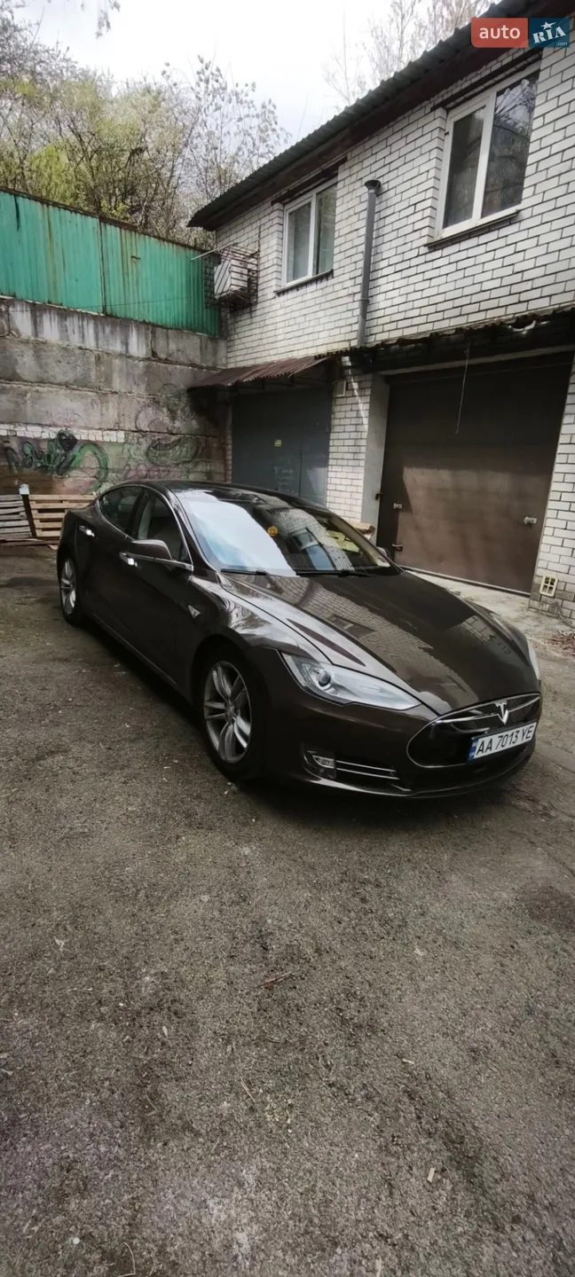2013 Tesla Model S - мініатюра 9
