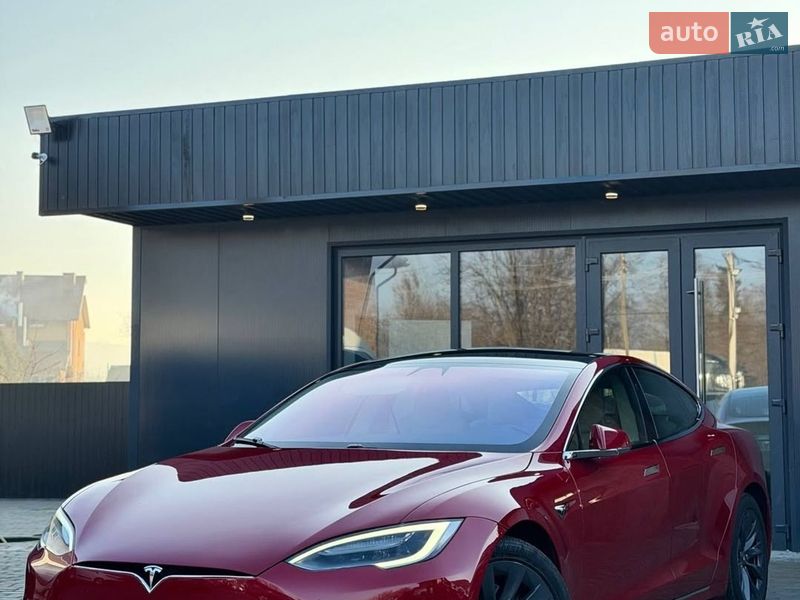 Tesla Model S 2017