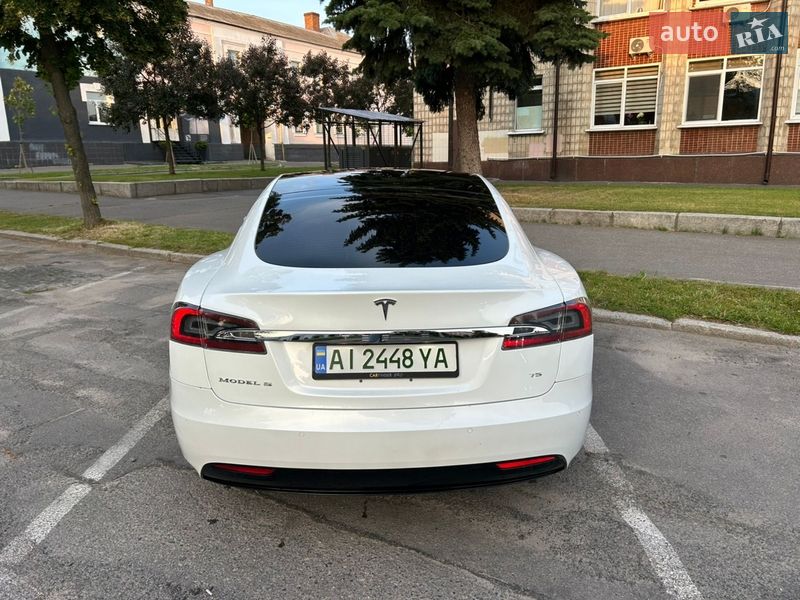 Ліфтбек Tesla Model S 2017 в Білій Церкві фото 7 Ліфтбек Tesla Model S 2017 в Білій Церкві