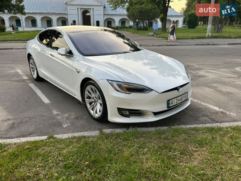 Ліфтбек Tesla Model S 2017 в Білій Церкві фото 2 Ліфтбек Tesla Model S 2017 в Білій Церкві