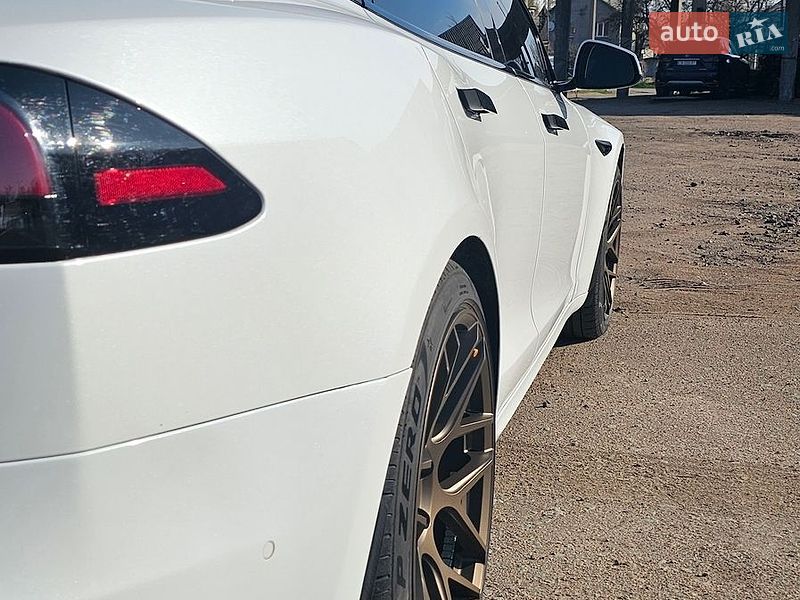 Лифтбек Tesla Model S 2022 в Чернигове фото 16 Лифтбек Tesla Model S 2022 в Чернигове