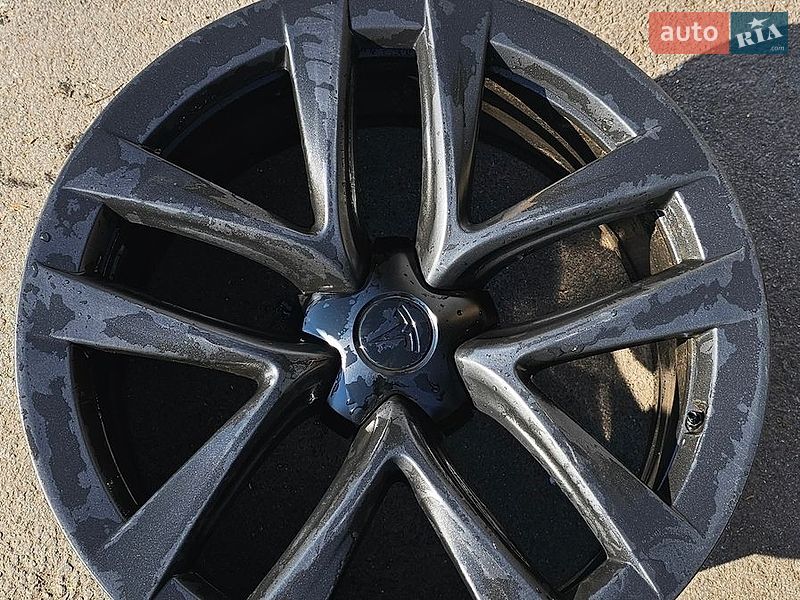 Лифтбек Tesla Model S 2022 в Чернигове фото 29 Лифтбек Tesla Model S 2022 в Чернигове