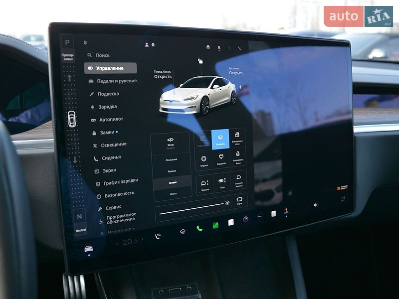 Лифтбек Tesla Model S 2022 в Киеве