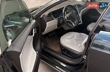 Лифтбек Tesla Model S 2012 в Львове фото 12 Лифтбек Tesla Model S 2012 в Львове