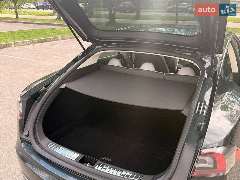 Лифтбек Tesla Model S 2012 в Львове фото 14 Лифтбек Tesla Model S 2012 в Львове