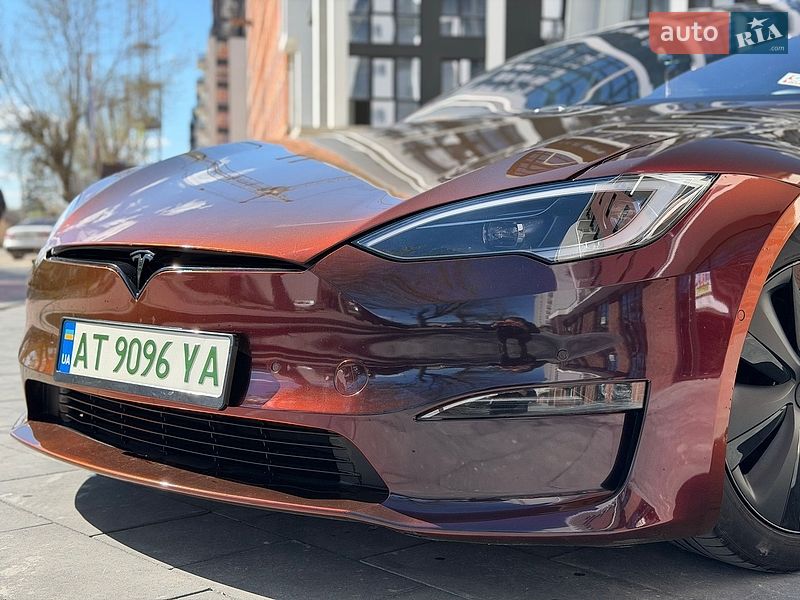 Лифтбек Tesla Model S 2021 в Ивано-Франковске