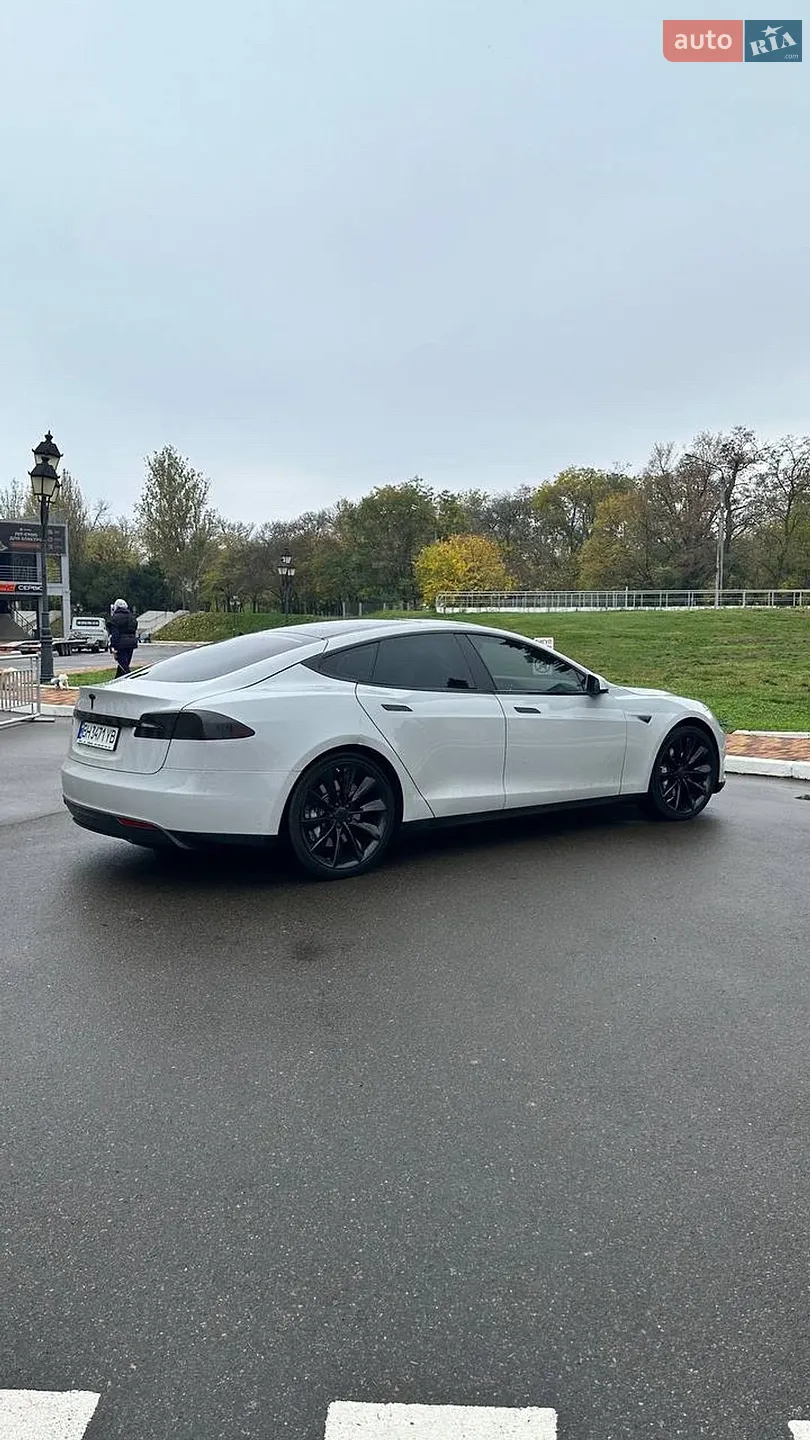 2013 Tesla Model S - мініатюра 3