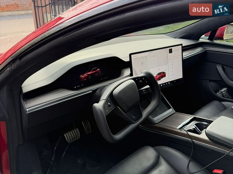 Лифтбек Tesla Model S 2022 в Стрые