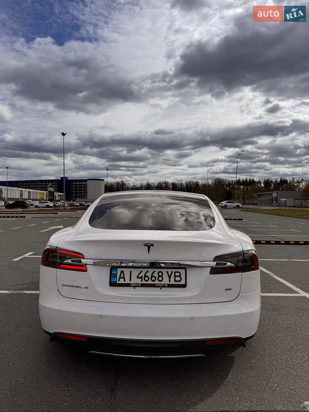 2014 Tesla Model S - мініатюра 4