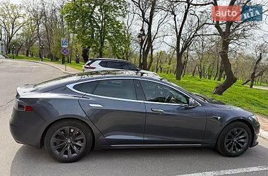 Лифтбек Tesla Model S 2020 в Одессе