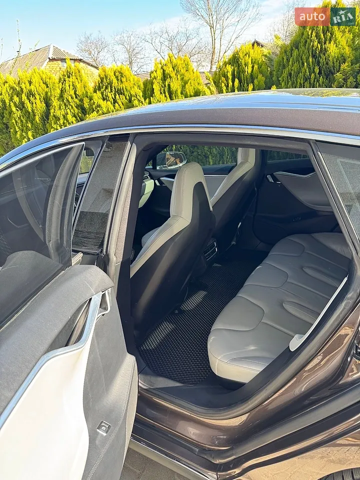 2013 Tesla Model S - мініатюра 25