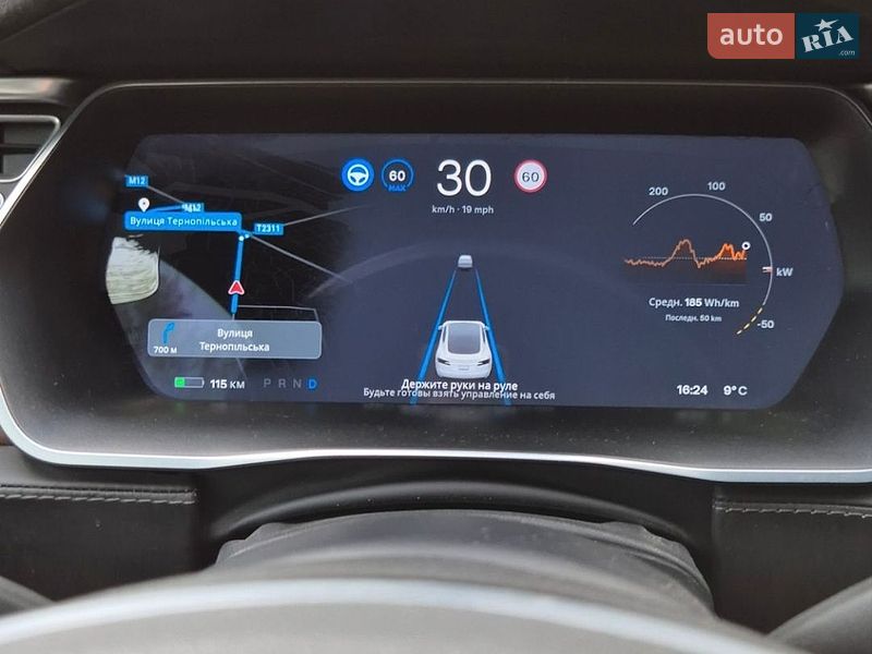 Лифтбек Tesla Model S 2017 в Хмельницком