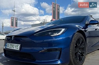 Лифтбек Tesla Model S 2022 в Киеве