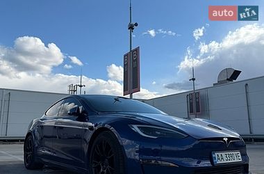 Лифтбек Tesla Model S 2022 в Киеве