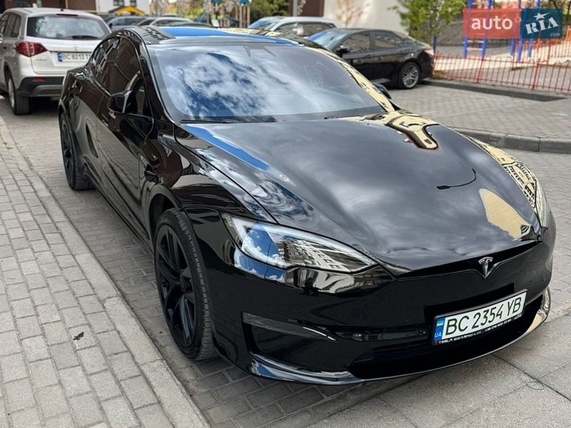 Ліфтбек Tesla Model S 2022 в Львові