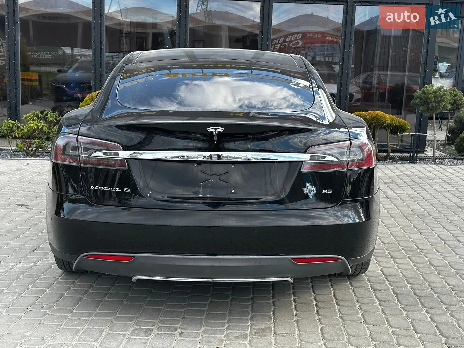2014 Tesla Model S - мініатюра 6