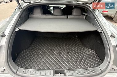 Лифтбек Tesla Model S 2018 в Днепре