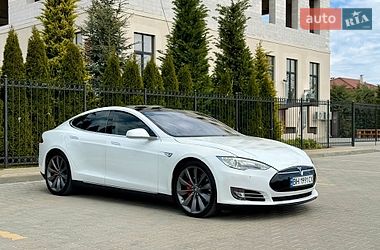 Лифтбек Tesla Model S 2014 в Одессе