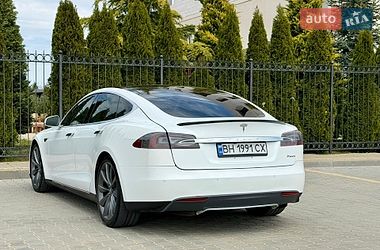 Лифтбек Tesla Model S 2014 в Одессе