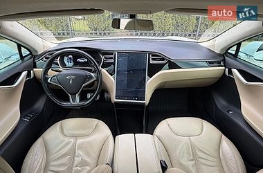 Лифтбек Tesla Model S 2014 в Одессе