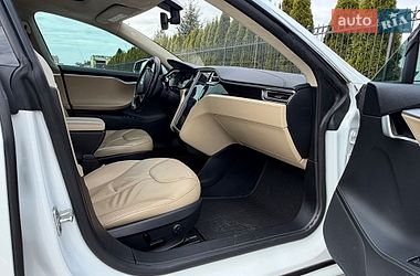 Лифтбек Tesla Model S 2014 в Одессе