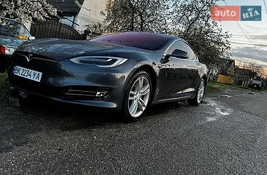 Лифтбек Tesla Model S 2017 в Одессе