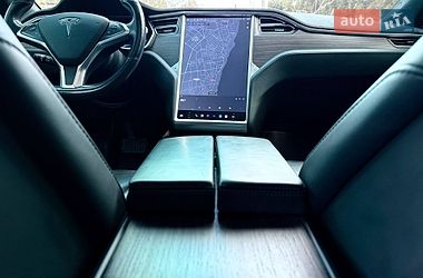 Лифтбек Tesla Model S 2016 в Одессе