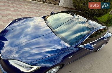 Лифтбек Tesla Model S 2016 в Одессе