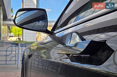 Лифтбек Tesla Model S 2019 в Киеве