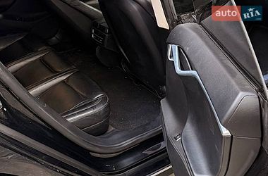 Лифтбек Tesla Model S 2015 в Киеве