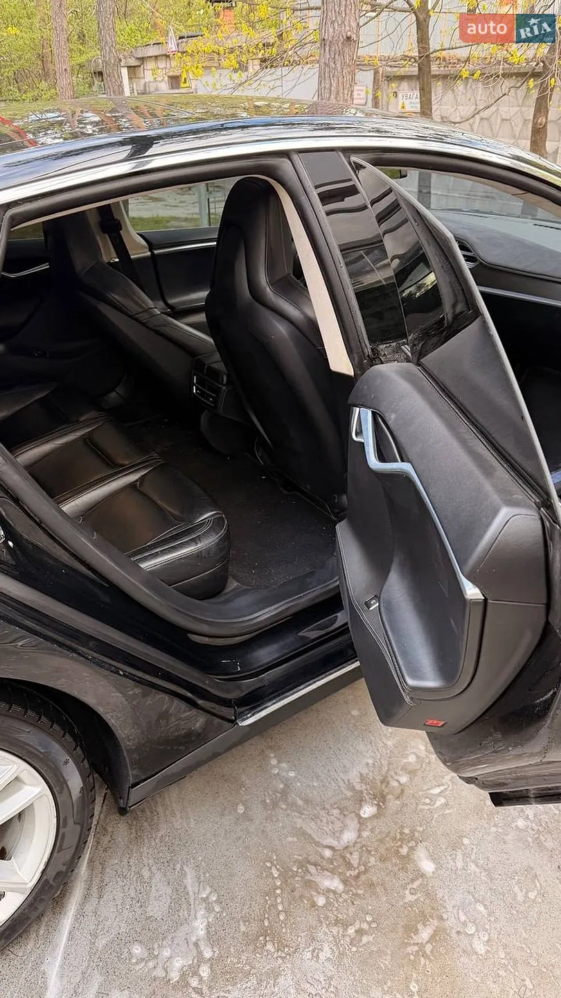 2015 Tesla Model S - мініатюра 38