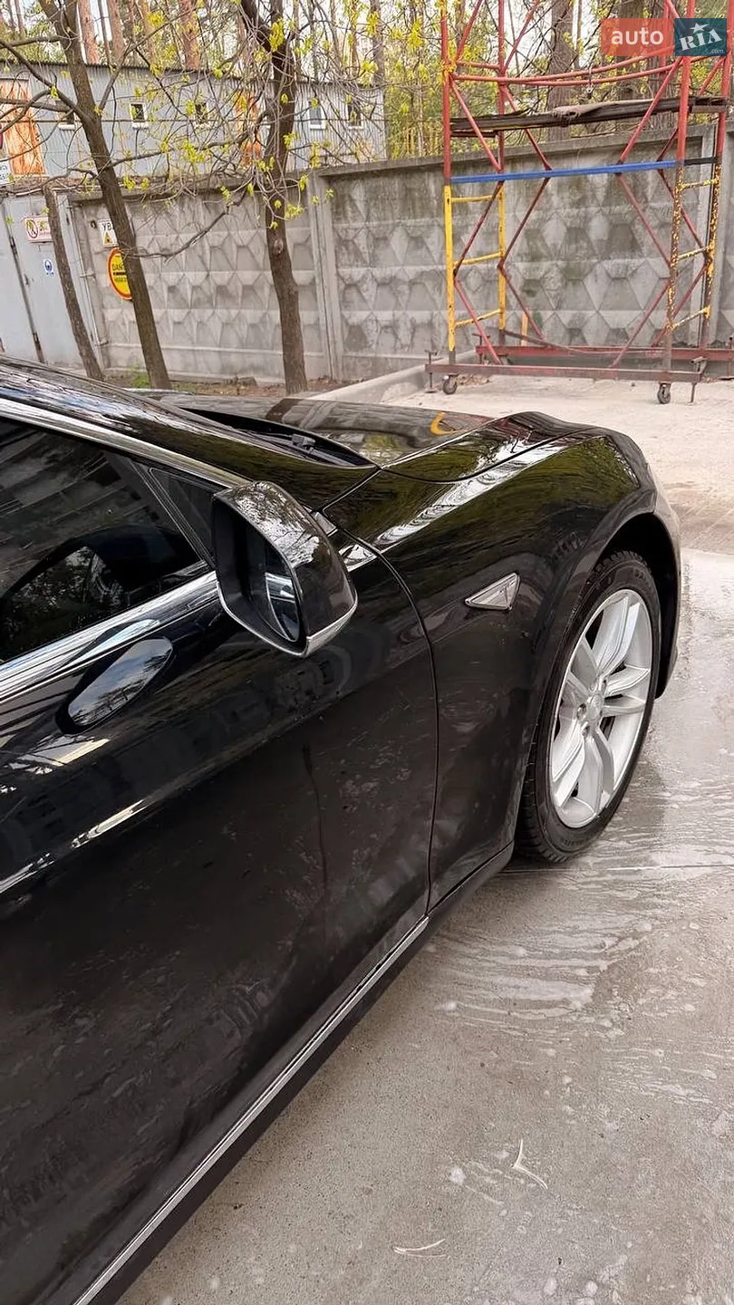 2015 Tesla Model S - мініатюра 31