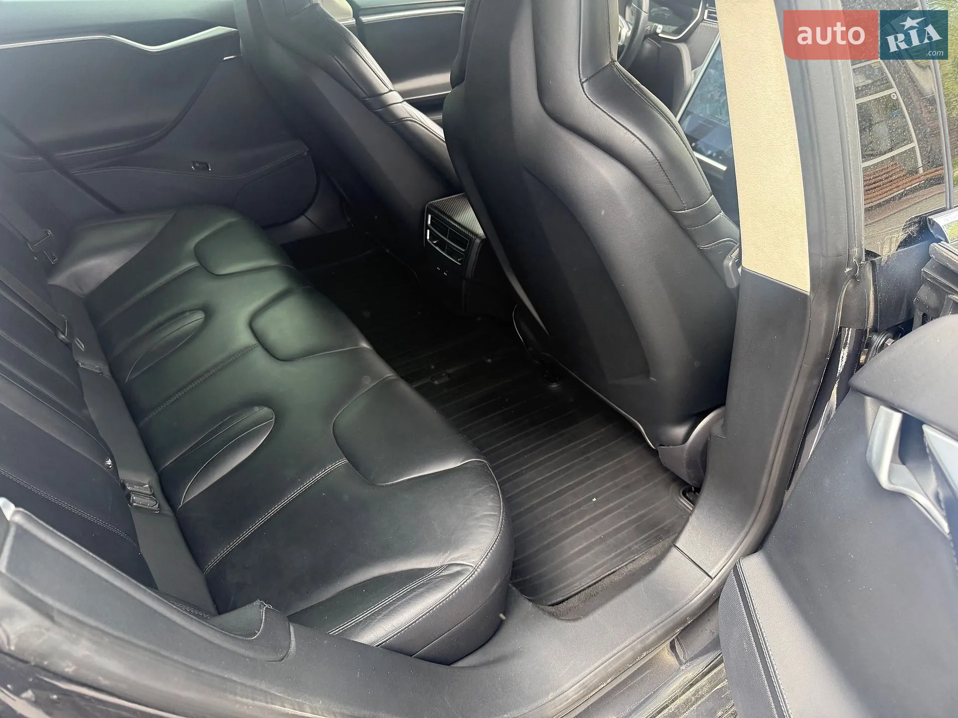 2015 Tesla Model S - мініатюра 5